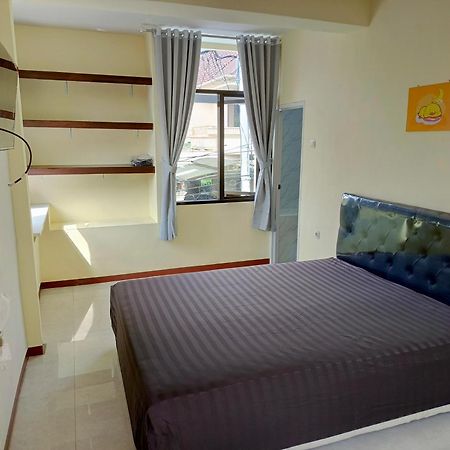 Bebek Kuning Residence Blimbing  Exterior foto