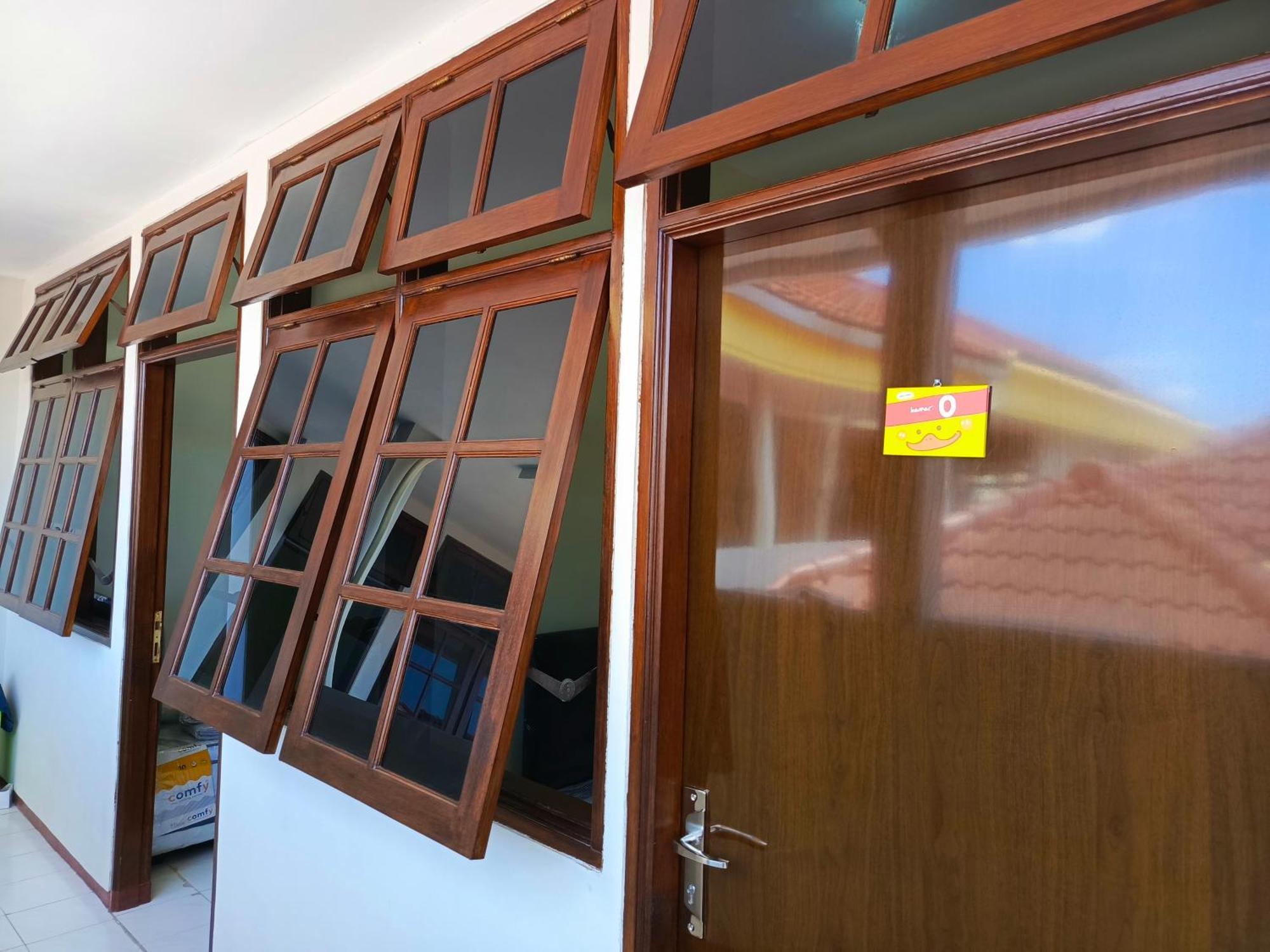 Bebek Kuning Residence Blimbing  Exterior foto